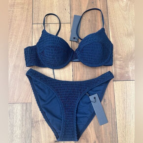 TRIANGL SARIA NORMAL MOONLIGHT BIKINI SET NWT + BAG - Picture 7 of 9